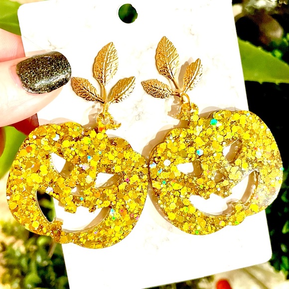 Acrylic Pumpkin and Leaf Earrings - Picture 1 of 3
